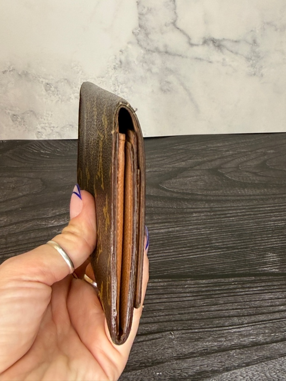 Louis Vuitton Monogram Long Bifold Wallet | Vintage | LV Checkbook Wallet - Picture 4 of 8